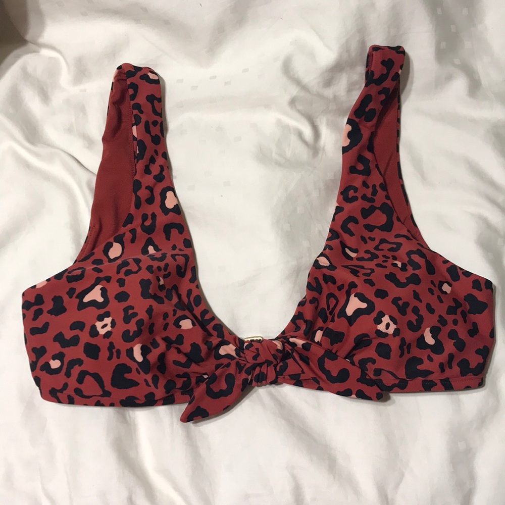 Hollister Tie Front Bikini Red Leopard MEDIUM